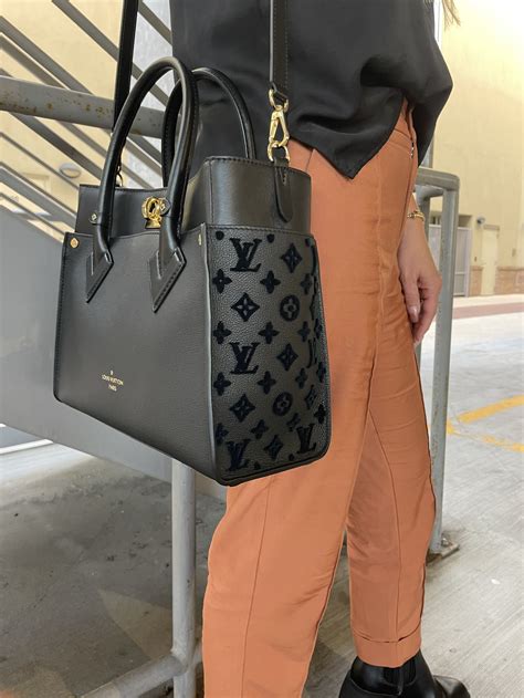 lv on my side review|LOUIS VUITTON ON MY SIDE .